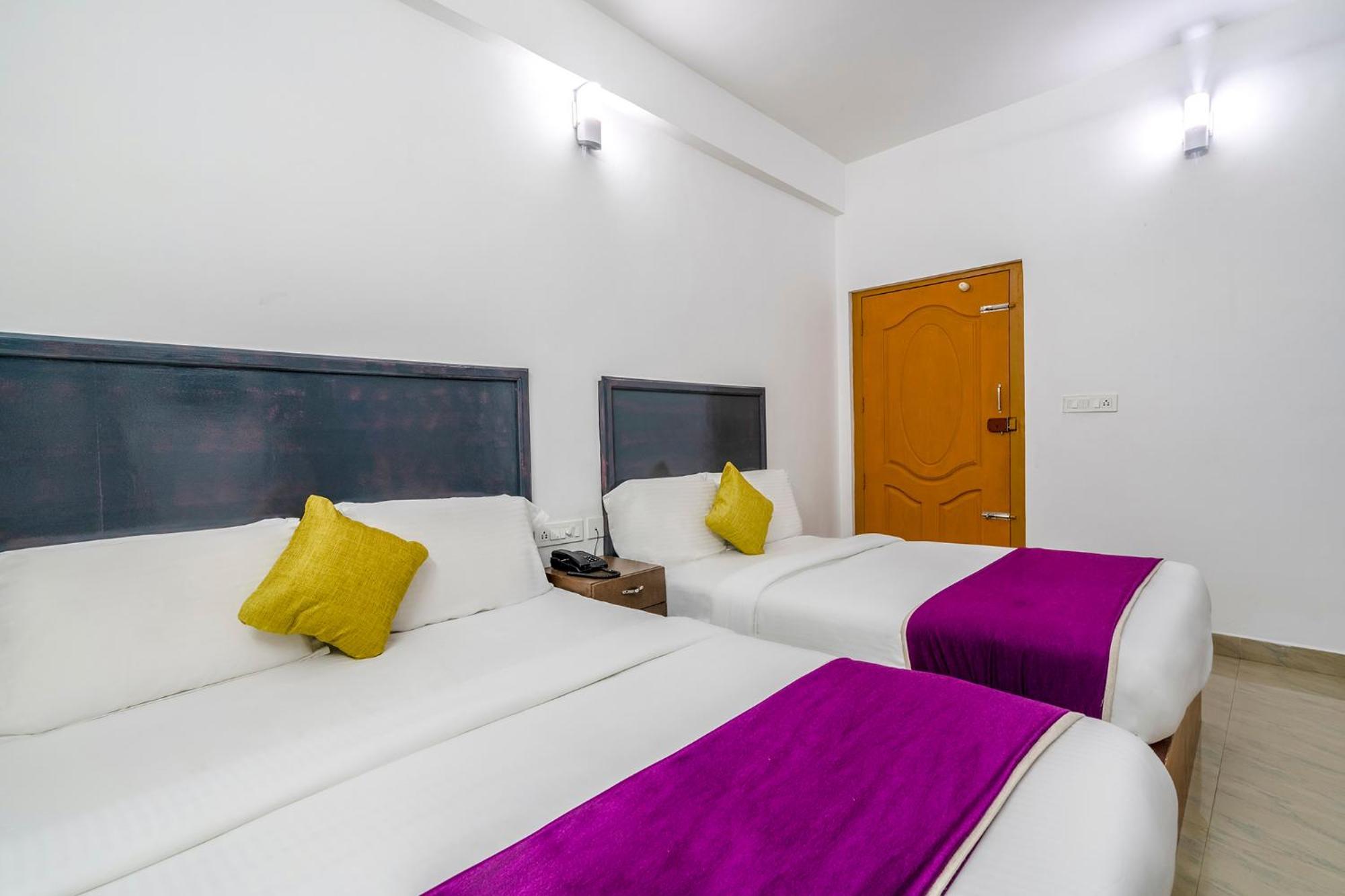 Fabhotel Abrigo Residency Anaviratty Exteriör bild