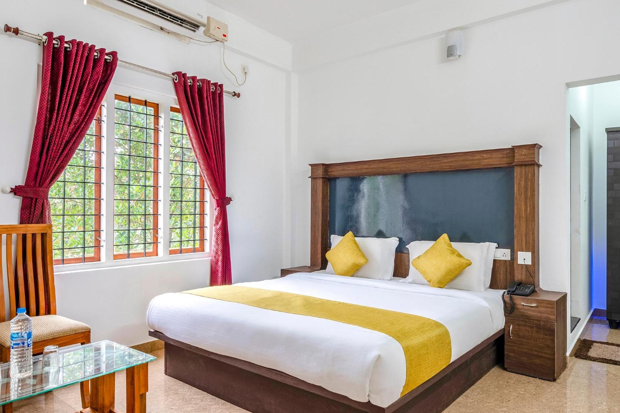 Fabhotel Abrigo Residency Anaviratty Exteriör bild