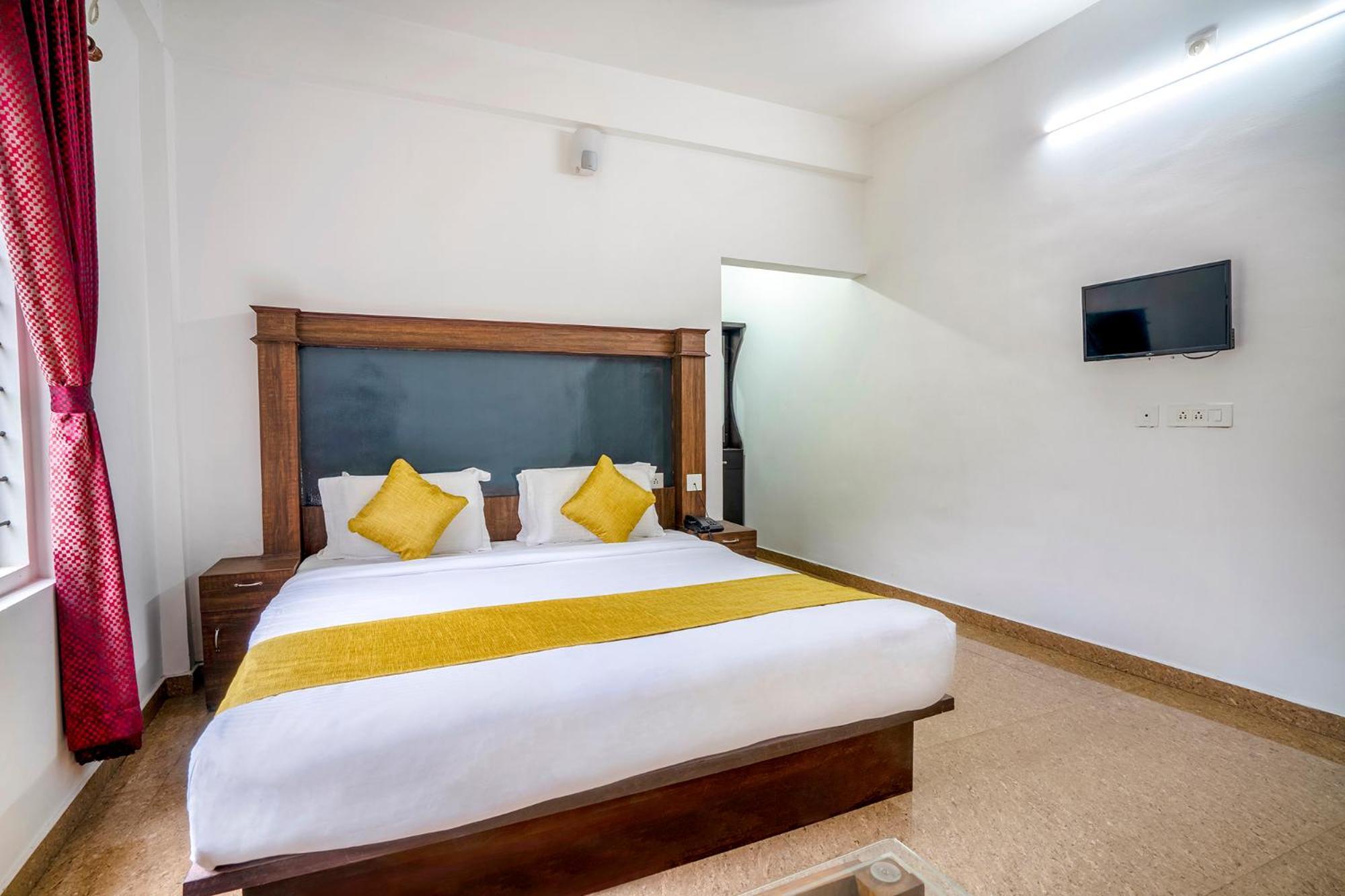 Fabhotel Abrigo Residency Anaviratty Exteriör bild