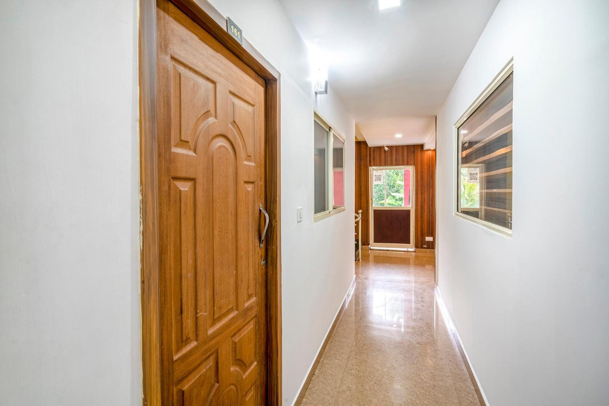 Fabhotel Abrigo Residency Anaviratty Exteriör bild